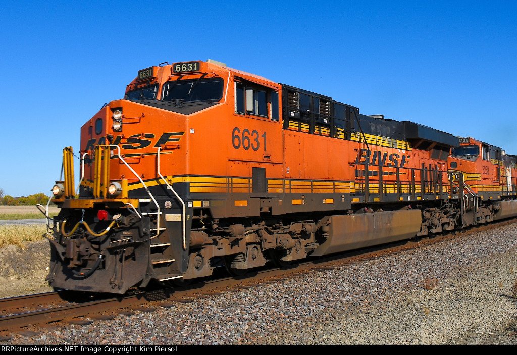 BNSF 6631